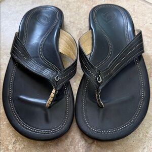 Olukai women’s flip flops